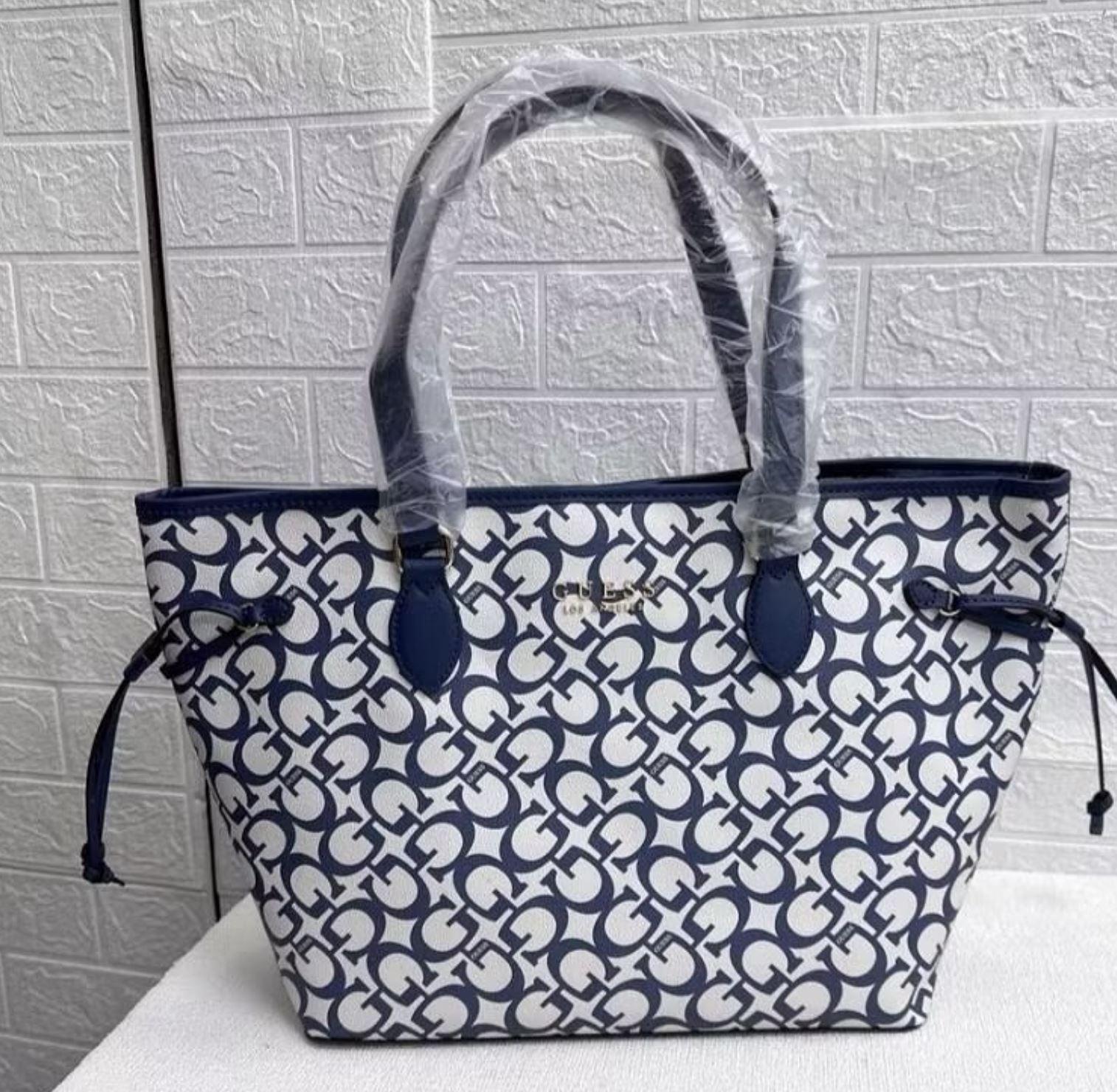 Tote guess azul