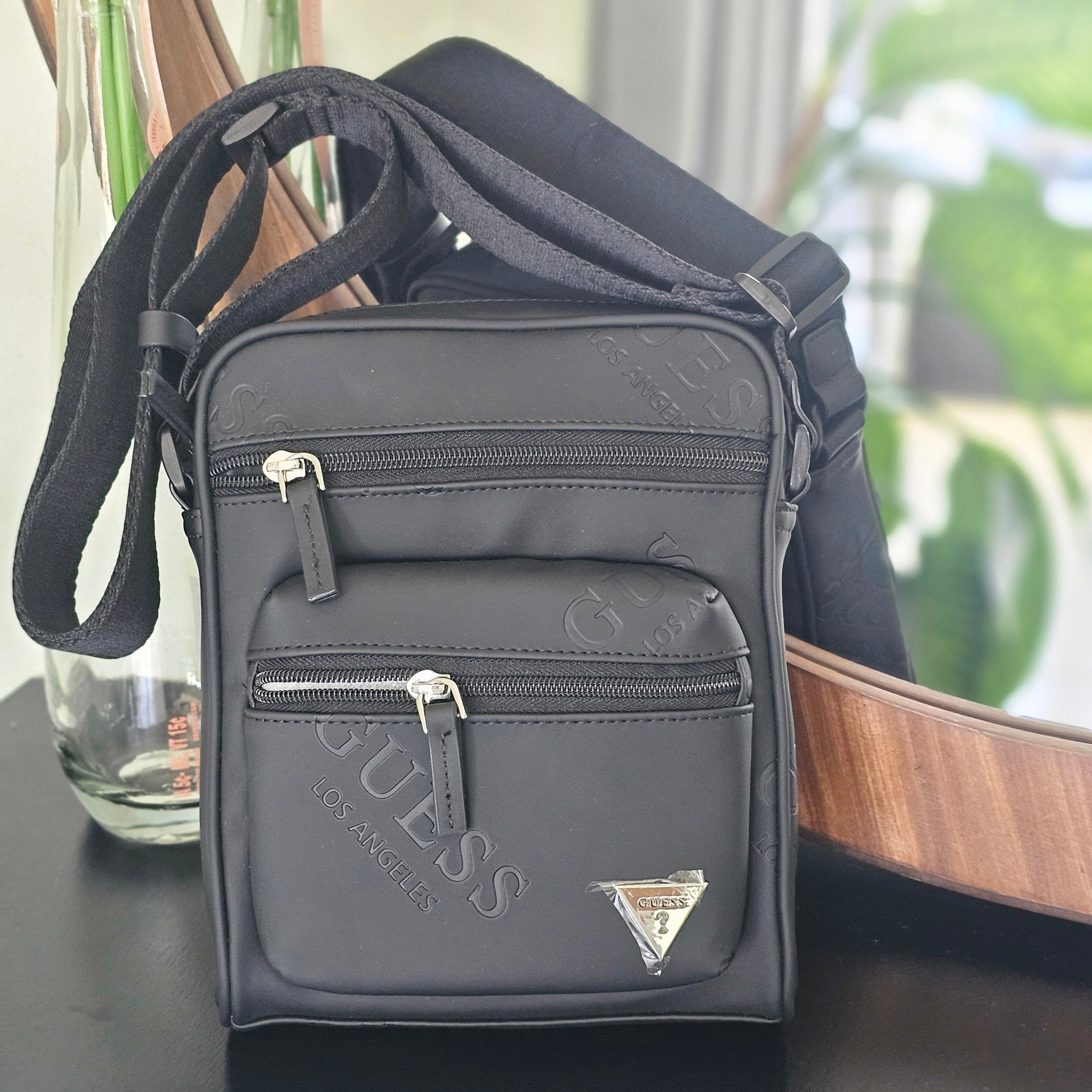 Crossbody hombre negra