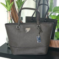 Tote guess cafe