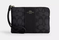 Corner Zip Wristlet black canvas