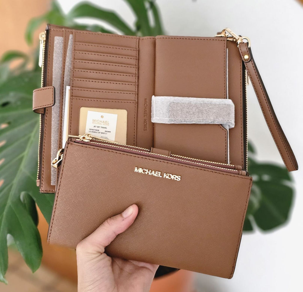 Cartera cellphone Jet Set Travel late