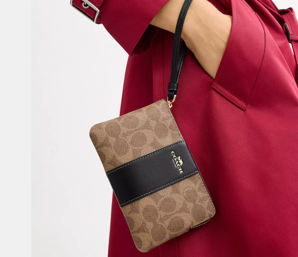 Corner Zip Wristlet Gold/Tan/Black