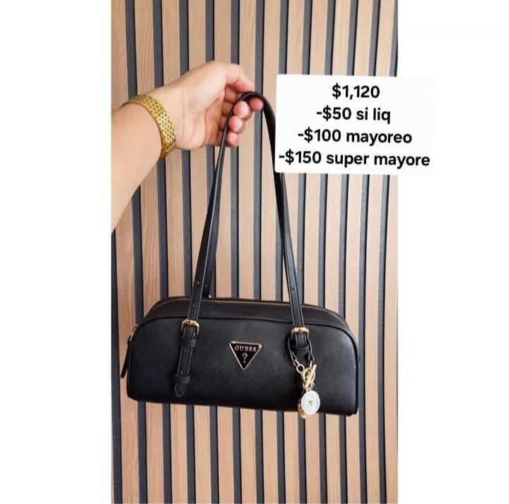 Shoulder negra guess