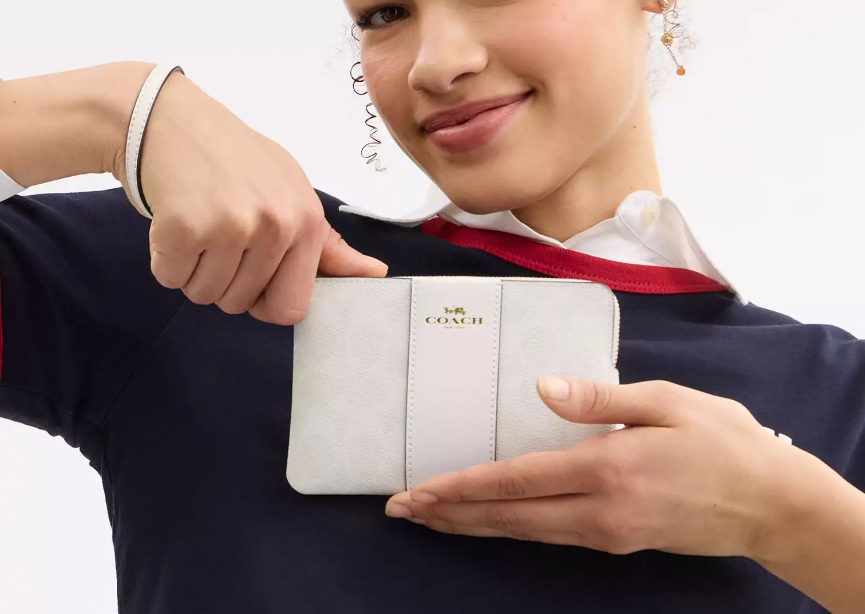 Corner Zip Wristlet Gold/White/Chalk