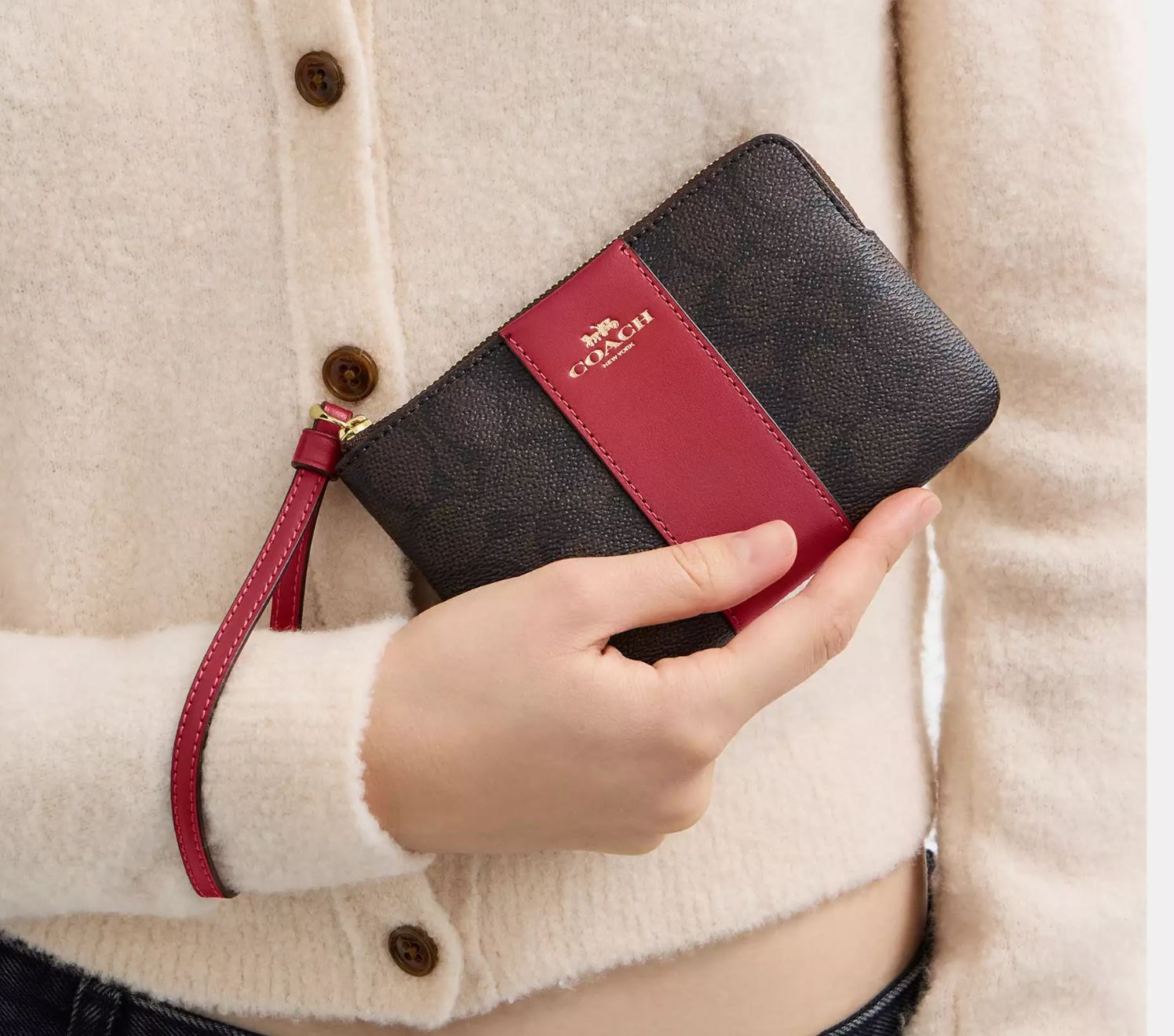 Corner Zip Wristlet Walnut/True Red