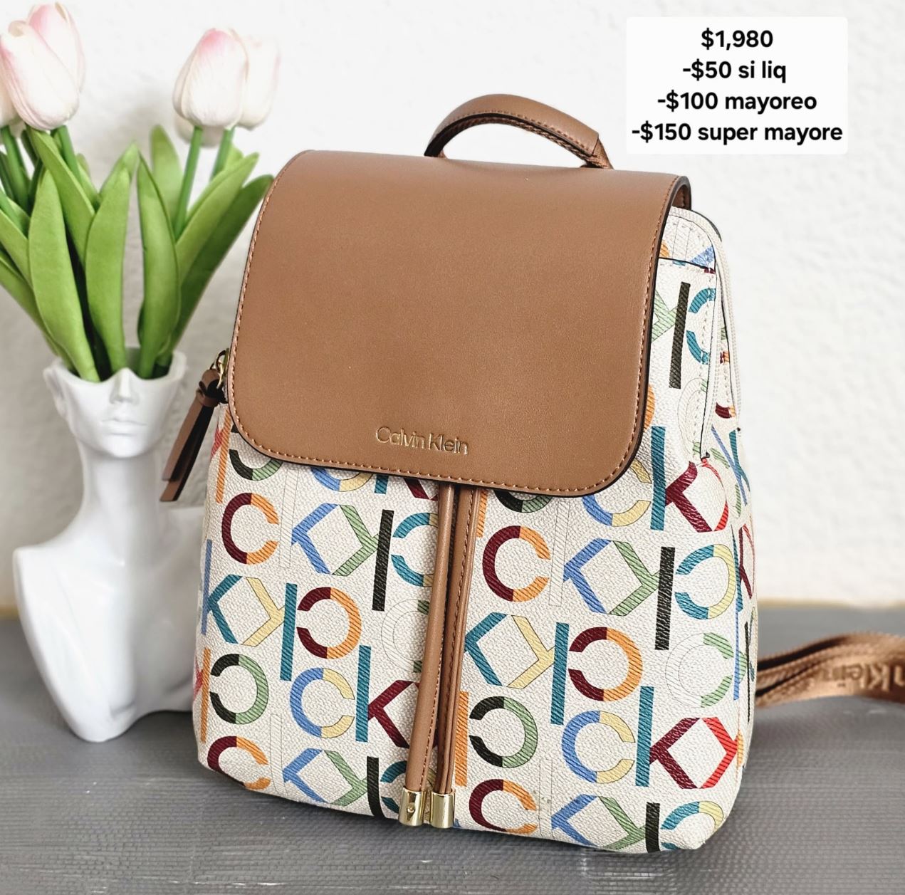 Mochila calvin colores