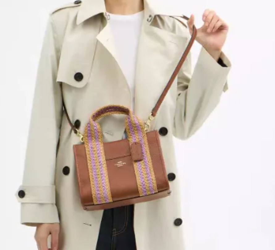 Smith tote bag 24 coach