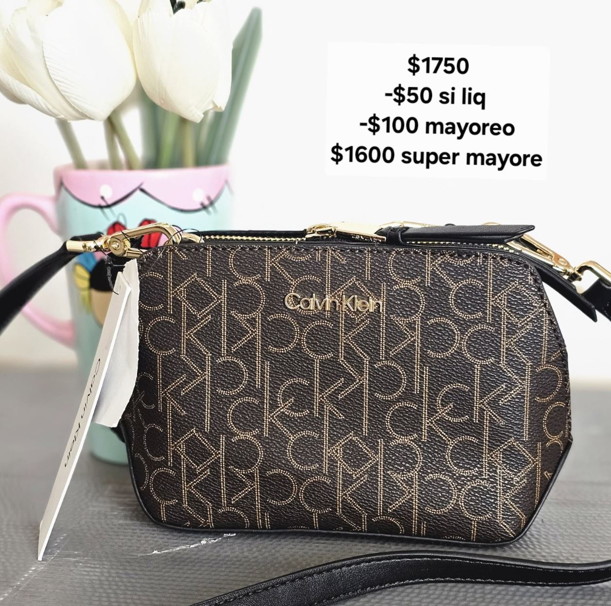 Crossbody cafe monogram ck