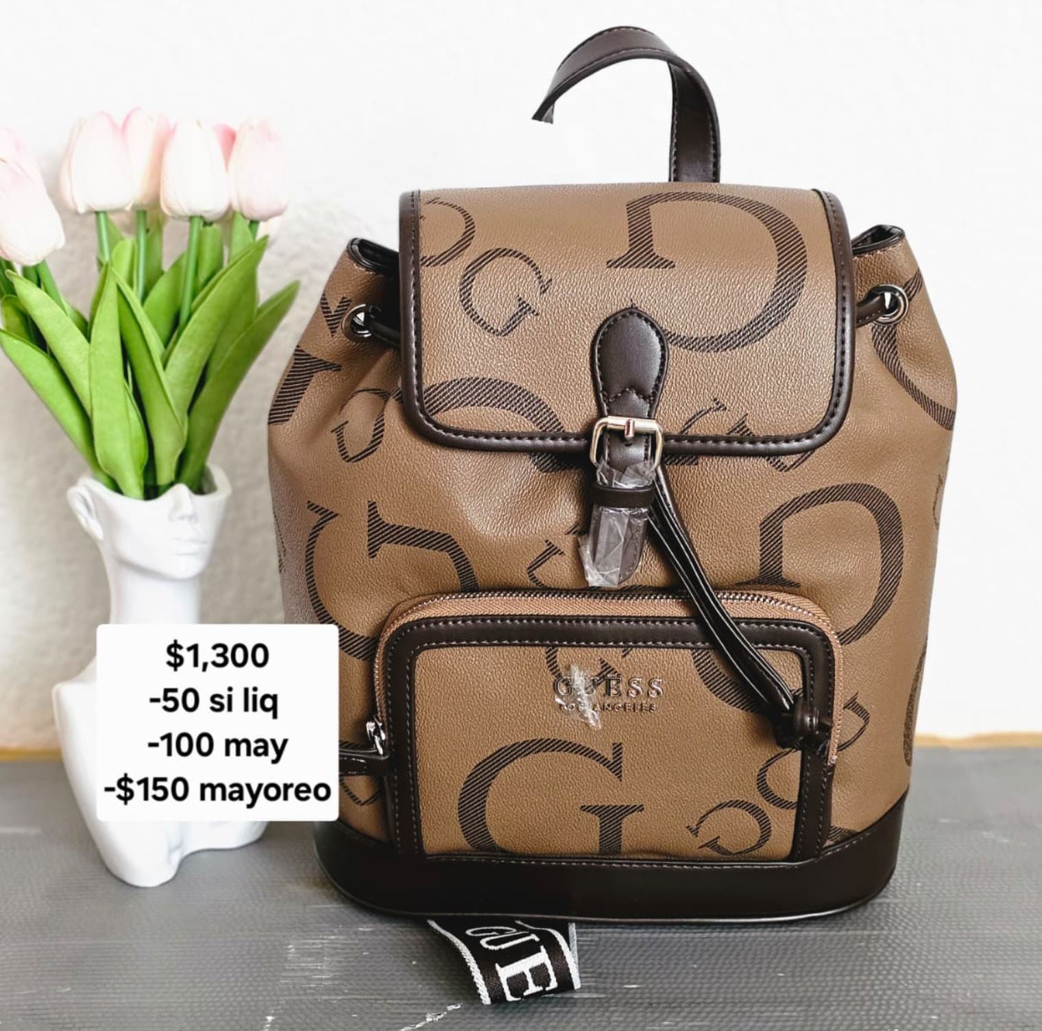 Mochila cafe guess