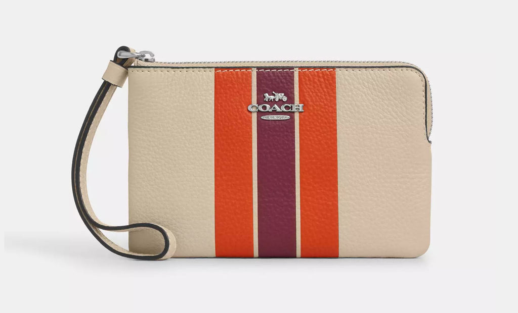 Corner Zip Wristlet franja