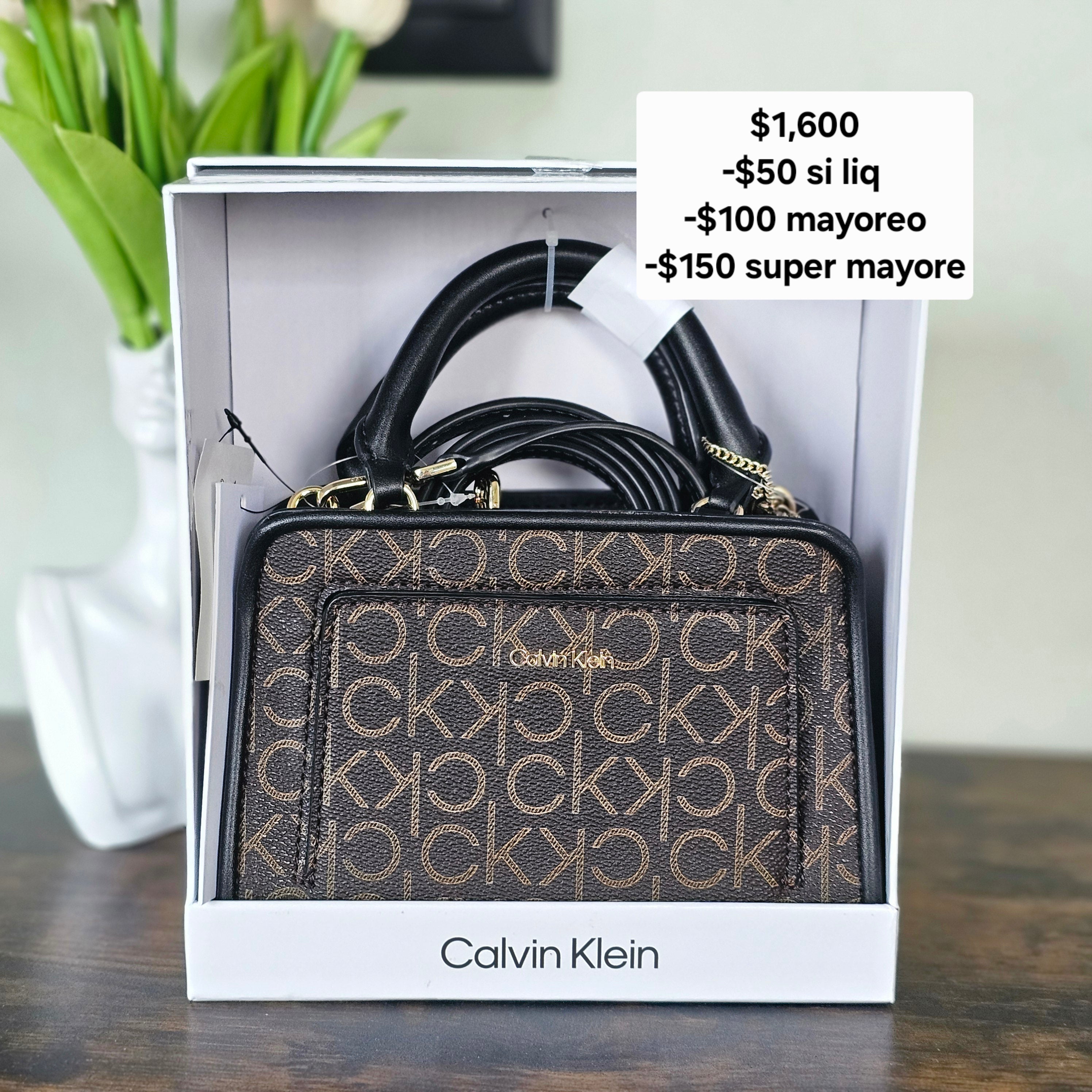 Calvin crossbody toe