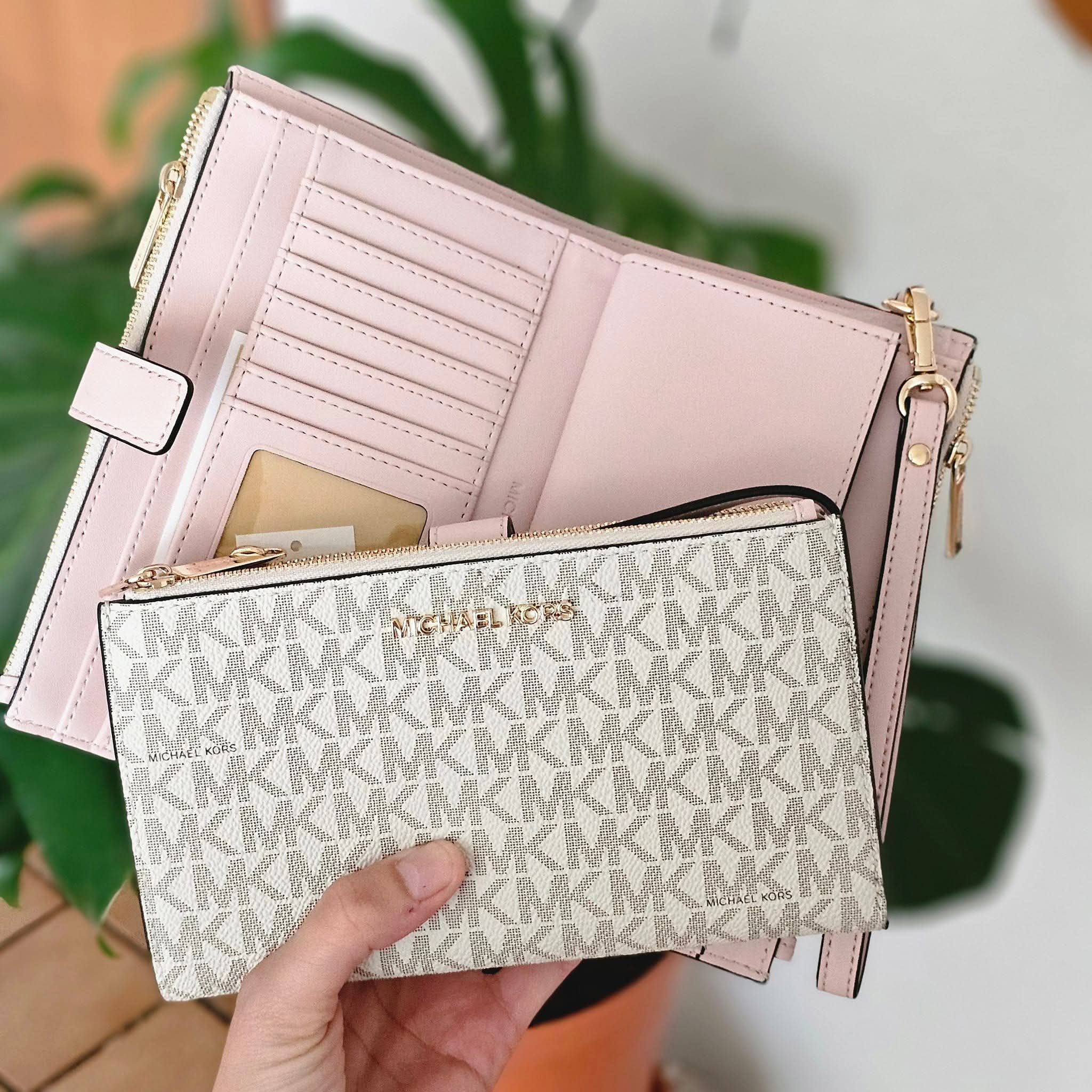 Cartera cellphone Jet Set Travel rosa