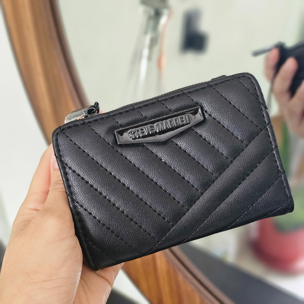 steve madden cartera negra