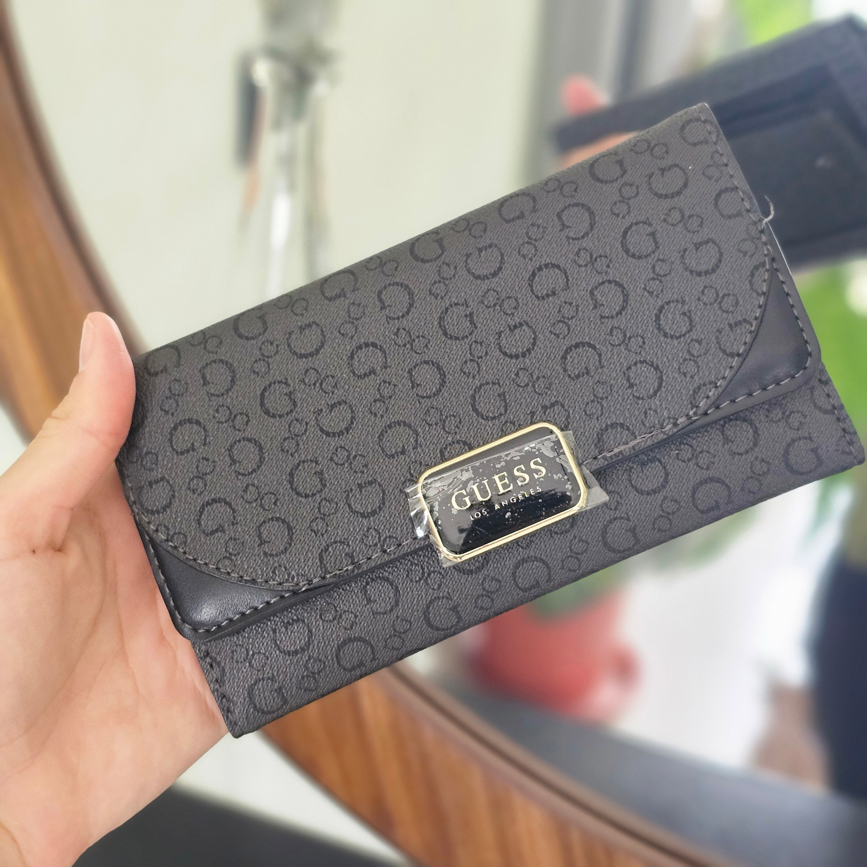 Cartera guess
